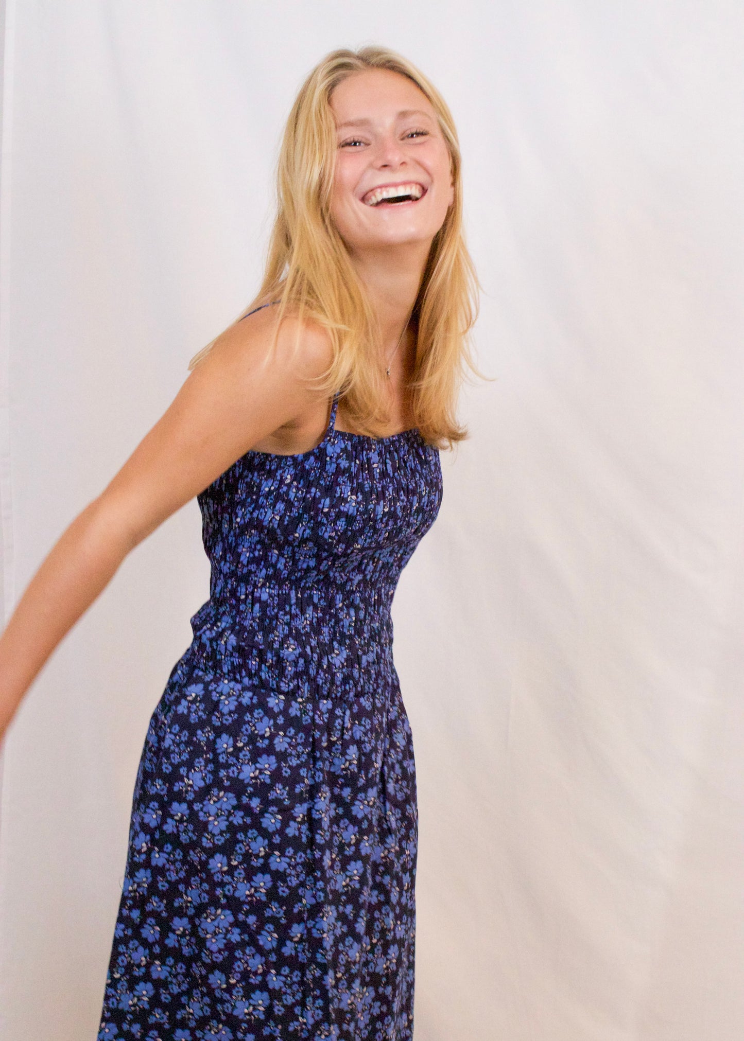 Floral Print Smocked Midi Dress